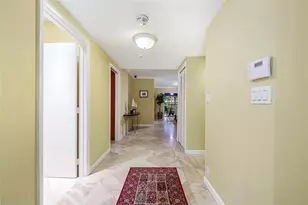 900 Cypress Ter Unit #V 61, Pompano Beach, FL 33069 - Photo 3