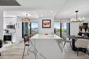 1000 Colony Point Cir, Pembroke Pines, FL 33026 - Photo 15