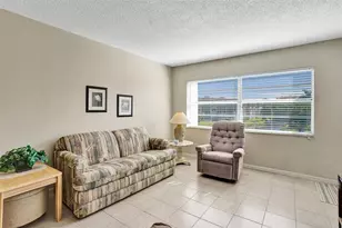 4700 NW 35th St, Lauderdale Lakes, FL 33319 - Photo 13