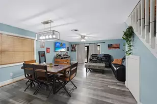 1030 NW 107th Ave, Pembroke Pines, FL 33026 - Photo 5