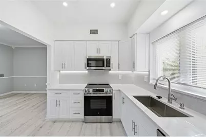 5060  Harmony Circle, Unit #104, Vero Beach, FL 32967 - Photo 9