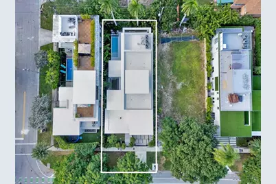 2130  S Miami Ave, Miami, FL 33129 - Photo 3