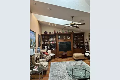 7009  Golf Pointe Circle, Tamarac, FL 33321 - Photo 5