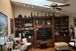 7009 Golf Pointe Cir, Tamarac, FL 33321 - Photo 5