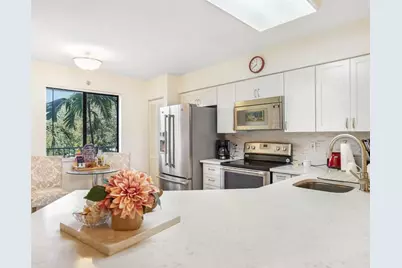 2334 S Cypress Bend Dr, Unit #302, Pompano Beach, FL 33069 - Photo 15