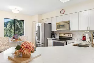 2334 S Cypress Bend Dr, Pompano Beach, FL 33069 - Photo 15