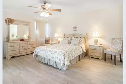 2334 S Cypress Bend Dr, Unit #302, Pompano Beach, FL 33069 - Photo 7