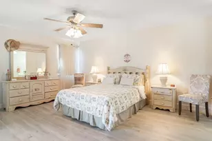 2334 S Cypress Bend Dr, Pompano Beach, FL 33069 - Photo 7