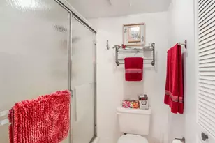 2334 S Cypress Bend Dr, Pompano Beach, FL 33069 - Photo 25