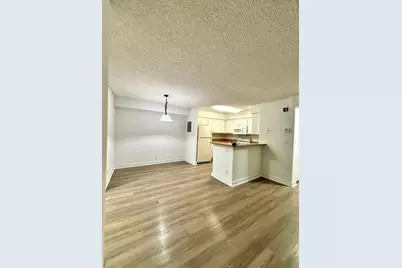 7630  Westwood Dr, Unit #321, Tamarac, FL 33321 - Photo 3