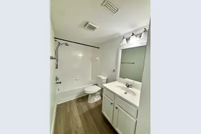 7630  Westwood Dr, Unit #321, Tamarac, FL 33321 - Photo 9