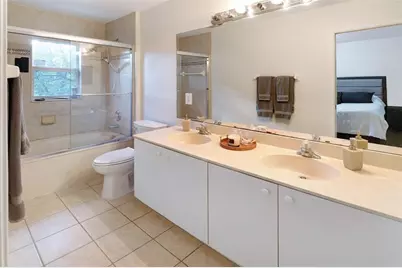 8106  Prestige Commons Dr, Unit #8106, Tamarac, FL 33321 - Photo 15