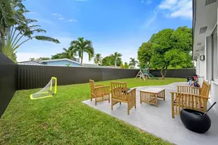 300 SW 65th Way, Pembroke Pines, FL 33023 - Photo 25