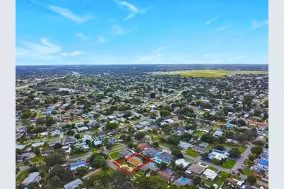 300 SW 65th Way, Pembroke Pines, FL 33023 - Photo 35