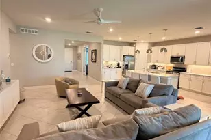 10497 SW Captiva Dr, Port Saint Lucie, FL 34987 - Photo 9