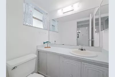 8105 NW 61st St, Unit #A206, Tamarac, FL 33321 - Photo 23