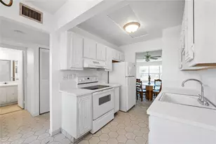 8105 NW 61st St, Tamarac, FL 33321 - Photo 31