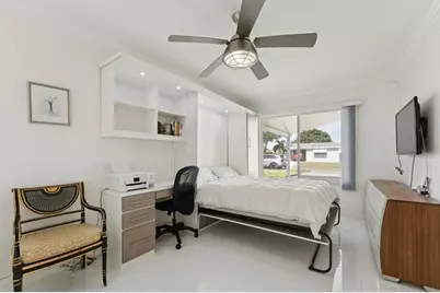 911 NW 7th St, Dania Beach, FL 33004 - Photo 17