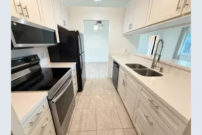 8350 NW 46th St, Lauderhill, FL 33351 - Photo 5