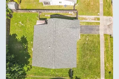 8350 NW 46th St, Lauderhill, FL 33351 - Photo 17