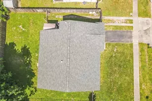 8350 NW 46th St, Lauderhill, FL 33351 - Photo 17