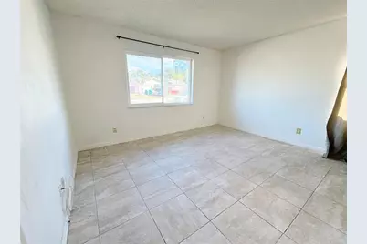 8350 NW 46th St, Lauderhill, FL 33351 - Photo 7