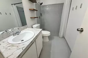 8350 NW 46th St, Lauderhill, FL 33351 - Photo 9