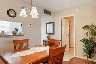 4705 NW 35th St, Lauderdale Lakes, FL 33319 - Photo 13