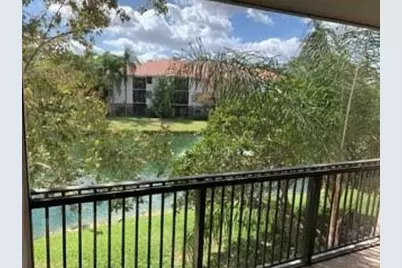 10121 W Sunrise Blvd, Unit #202, Plantation, FL 33322 - Photo 5