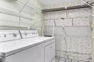 10442 E Clairmont Cir, Tamarac, FL 33321 - Photo 41