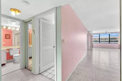 10442 E Clairmont Cir, Unit #204, Tamarac, FL 33321 - Photo 33