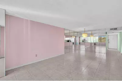 10442 E Clairmont Cir, Unit #204, Tamarac, FL 33321 - Photo 19