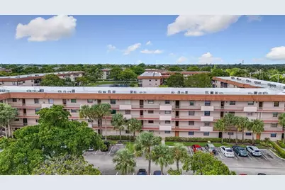 4930 E Sabal Palm Blvd, Unit #301, Tamarac, FL 33319 - Photo 3