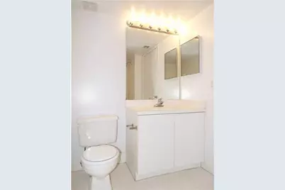 741 N Pine Island Rd, Unit #214, Plantation, FL 33324 - Photo 19