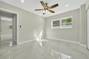 728 NE 7th St, Pompano Beach, FL 33060 - Photo 21