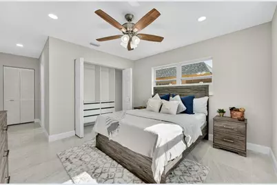 728 NE 7th St, Pompano Beach, FL 33060 - Photo 15