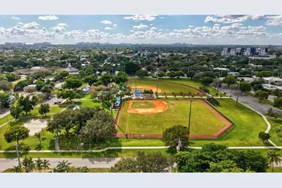 728 NE 7th St, Pompano Beach, FL 33060 - Photo 33