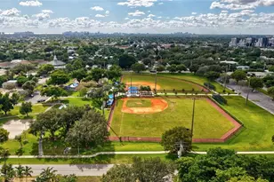 728 NE 7th St, Pompano Beach, FL 33060 - Photo 33