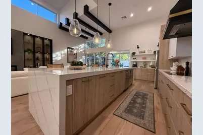 2492 NW 66th Dr, Boca Raton, FL 33496 - Photo 5