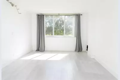 4200  Hillcrest Dr, Unit #201, Hollywood, FL 33021 - Photo 11