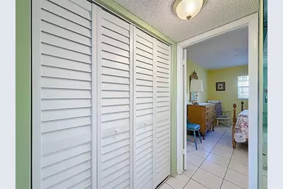 4211 NW 41st St, Unit #205, Lauderdale Lakes, FL 33319 - Photo 27