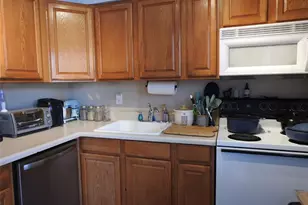 1600 NE 3rd Ave, Fort Lauderdale, FL 33305 - Photo 3