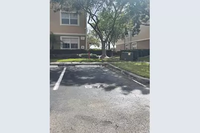 11630 SW 2nd St, Unit #17202, Pembroke Pines, FL 33025 - Photo 7