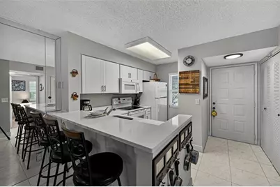 2222 N Cypress Bend Dr, Unit #201, Pompano Beach, FL 33069 - Photo 5