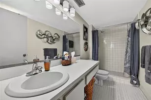 2222 N Cypress Bend Dr Unit, Pompano Beach, FL 33069 - Photo 11