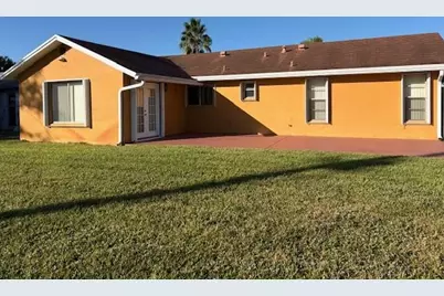 2562 NW 107th Av, Sunrise, FL 33322 - Photo 17