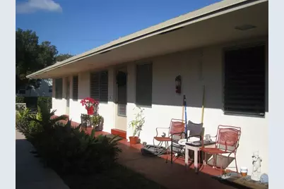 803 NE 8th St, Hallandale Beach, FL 33009 - Photo 31