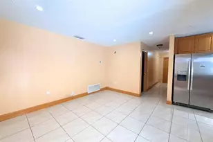 8800 NW 3 St, Pembroke Pines, FL 33024 - Photo 19