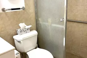 620 Tennis Club Dr, Fort Lauderdale, FL 33311 - Photo 19