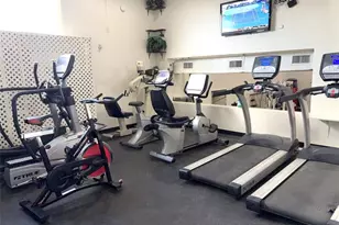 620 Tennis Club Dr, Fort Lauderdale, FL 33311 - Photo 29